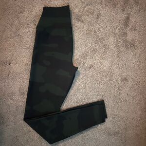 ALO Yoga Green and Black Leggings